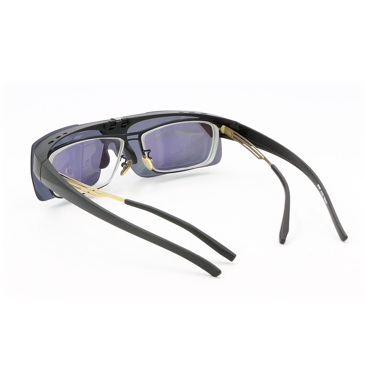客製化套鏡，上掀式偏光太陽眼鏡，可搭配近視眼鏡